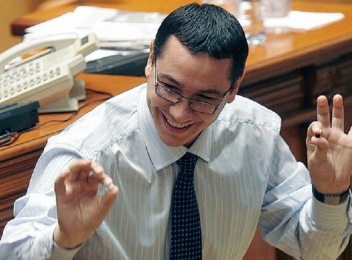 "Victor Ponta trebuie sa plece acasa"