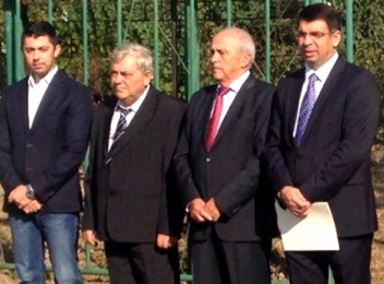 Ministrul Justiţiei, Robert Cazanciuc, lângă doi urmăriţi penal