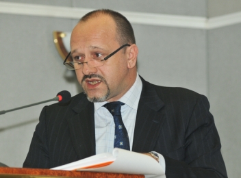 Prahoveanul Bogdan Nica, destituit de premierul Victor Ponta din funcția de șef al ANPC