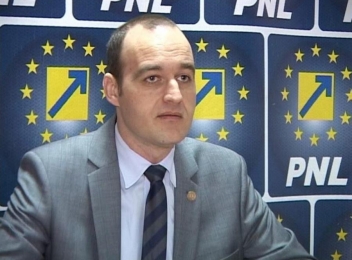 ``PSD și ALDE au adus România în pragul falimentului``