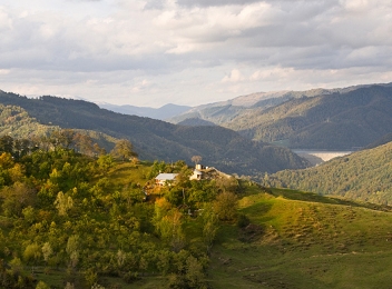 Valea Doftanei - un plus de farmec vacanței din acest an