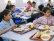 Ministerul Educației vrea dublarea numărului de școli în care elevii primesc masa caldă