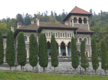 Castelul Cantacuzino din Busteni, eleganta si stil.