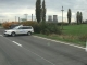 Mașină de poliție cu radar, parcată perpendicular pe șosea. Destituiri din funcție la Poliția Prahova