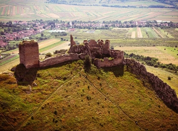 Cetatea Colțești și legenda care bântuie locul