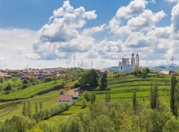Cel mai mare sat din România, mai mare și decât Capitala, se află în Sibiu
