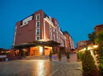 HOTEL RAMADA & SUITE 4* BUCURESTI, ROMANIA