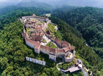 Cinci legende despre Cetatea Râșnov