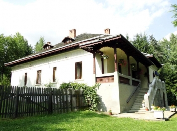 Casa Memorială Mihail Sadoveanu din Vânători-Neamț, locul preferat al marelui scriitor