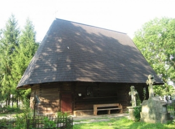 Biserica de lemn din Fratautii Noi
