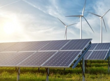 România ar putea avea, până la finele lui 2024, capacități de energie verde de 735 MW