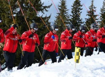 Salvamont România vine cu o serie de recomandări pentru sezonul sporturilor pe zăpadă