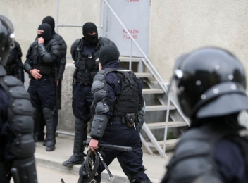 DIICOT face “curățenia” de toamnă. Șeful poliției locale din Drobeta Turnu-Severin, ridicat de procurori