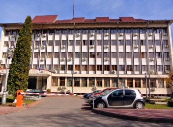 Consiliul Județean Neamț oferă cazare și mâncare cadrelor medicale care aleg să nu mai meargă la familii, în această perioadă a pandemiei