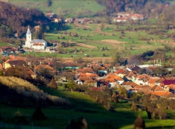 Comuna Roșia din Bihor, o destinație turistică mai puțin cunoscută