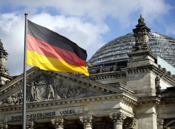 Germania avertizează țările UE cu privire la întârzierea Fondului european de redresare