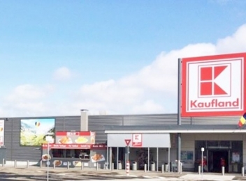 Magazinele Kaufland din mai multe orașe, amendate cu peste 550.000 de lei. Ce nereguli s-au găsit