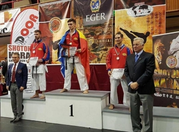 Sportivii de la Aiko Câmpina au performat la Campionatul Mondial de Karate Shotokan