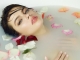 Apa de trandafir: De ce nu ar trebui să lipsească din rutina de îngrijire a pielii și părului