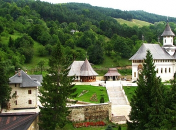 Mănăstirea Pângăraţi