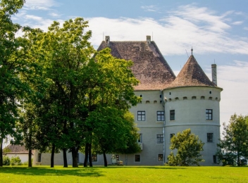 Castelul Jidvei - o construcție reprezentantivă pentru Transilvania