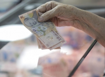 Cum poate fi redresat sistemul de pensii din România. La ce măsuri se gândește ministrul Muncii