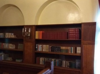 PNL Dolj a donat sute de cărți Muzeului Brătianu